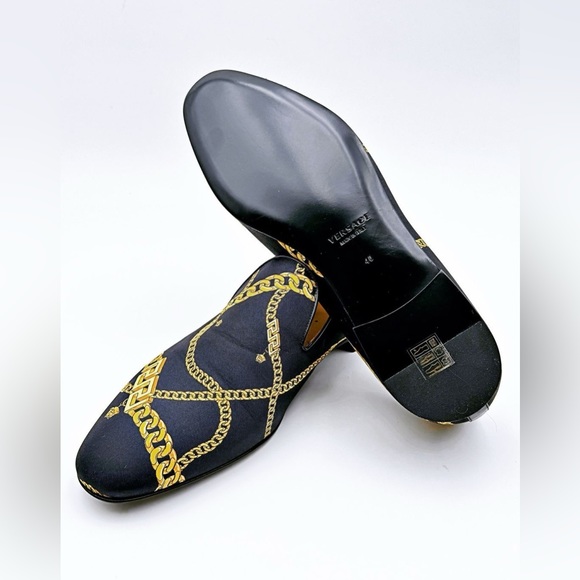 VERSACE La Greca Chain Print Silk Slip-On
LoafersBrand new with dust bags - Picture 3 of 5